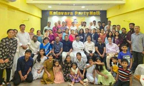 ഫാദർ മാത്യൂസ് പ്ലാവിളയിലിന് സ്വീകരണം നൽകി ഫാദർ മാത്യൂസ് പ്ലാവിളയിലിന് സ്വീകരണം നൽകി