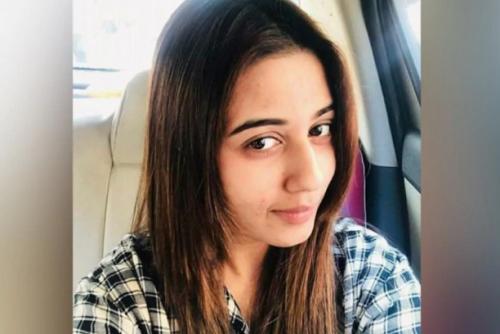 നടിയെ വഴിയിൽ ഇറക്കിവിട്ടു; യൂബർ ഡ്രൈവർ അറസ്റ്റിൽ    