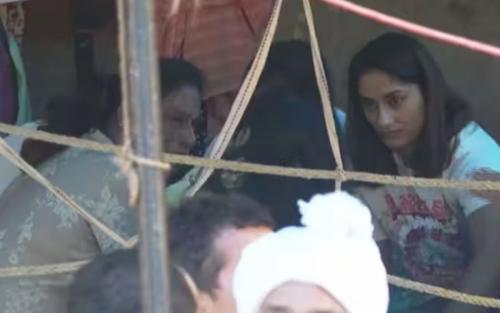 സമരം ചെയ്യുന്ന ഗുസ്തി താരങ്ങളെ സന്ദർശിച്ച് പി ടി ഉഷ