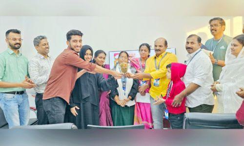 പത്തേമാരി സൗജന്യ ഡെന്റൽ ക്യാമ്പ് സംഘടിപ്പിച്ചു പത്തേമാരി സൗജന്യ ഡെന്റൽ ക്യാമ്പ് സംഘടിപ്പിച്ചു