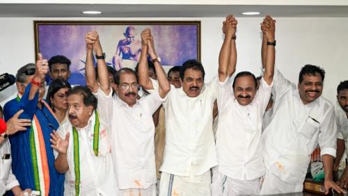കേരളത്തിൽ മുഖ്യമന്ത്രി ചർച്ചകൾ സജീവം: ഹൈക്കമാൻഡ് പ്രതിനിധികൾ ഇന്ന് എത്തും