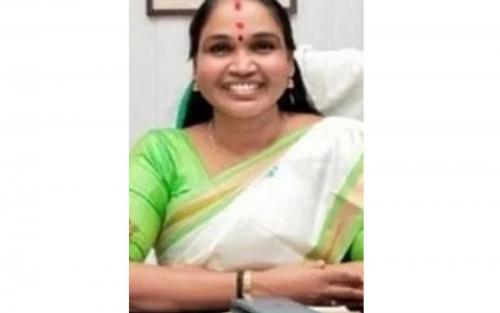 തൃക്കാക്കര നഗരസഭാ ചെയർപേഴ്സൺ അജിത തങ്കപ്പൻ രാജിവച്ചു തൃക്കാക്കര നഗരസഭാ ചെയർപേഴ്സൺ അജിത തങ്കപ്പൻ രാജിവച്ചു