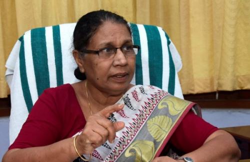 ജോസഫൈന്‍ വനിത കമ്മിഷന്‍ അധ്യക്ഷസ്ഥാനം രാജിവെച്ചു