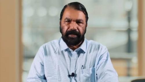 കേരളത്തിലെ സ്കൂളുകൾ അടക്കാൻ ആലോചിക്കുന്നില്ലെന്ന് മന്ത്രി കേരളത്തിലെ സ്കൂളുകൾ അടക്കാൻ ആലോചിക്കുന്നില്ലെന്ന് മന്ത്രി