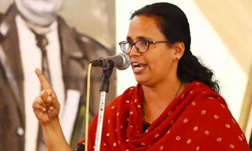 ‘ഭരണപക്ഷ എംഎല്എമാര് ആക്രമിച്ചു, വാച്ച് ആൻഡ് വാർഡ് വലിച്ചിഴച്ചു’; ആരോപണവുമായി കെകെ രമ ‘ഭരണപക്ഷ എംഎല്എമാര് ആക്രമിച്ചു, വാച്ച് ആൻഡ് വാർഡ് വലിച്ചിഴച്ചു’; ആരോപണവുമായി കെകെ രമ