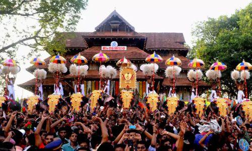 തൃശൂർ പൂരത്തിന് ആനകൾ നിൽക്കുന്നിടത്ത് നിന്ന് പാലിക്കേണ്ട ദൂരപരിധി ആറ് മീറ്ററാക്കാൻ ഹൈക്കോടതി നിർദേശം തൃശൂർ പൂരത്തിന് ആനകൾ നിൽക്കുന്നിടത്ത് നിന്ന് പാലിക്കേണ്ട ദൂരപരിധി ആറ് മീറ്ററാക്കാൻ ഹൈക്കോടതി നിർദേശം