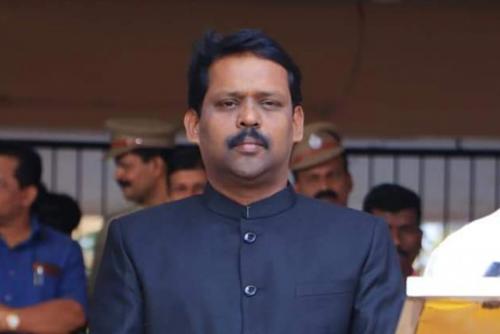 കാസര്‍ഗോഡ് ജില്ലയിലെ പോപ്പുലര്‍ ഫിനാന്‍സ് ലിമിറ്റഡിന്റെ മുഴുവന്‍ ശാഖകളും അടച്ചുപൂട്ടാന്‍ കളക്ടറുടെ ഉത്തരവ്