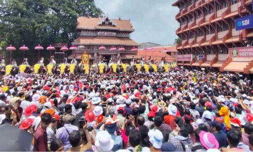 പൂരങ്ങളുടെ പൂരം കൊടിയേറി ; ആവേശത്തിമിർപ്പിൽ തൃശ്ശൂർ പൂരങ്ങളുടെ പൂരം കൊടിയേറി ; ആവേശത്തിമിർപ്പിൽ തൃശ്ശൂർ