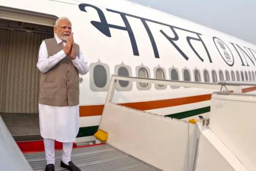 G-7 ഉച്ചകോടിയിൽ പങ്കെടുക്കാൻ പ്രധാനമന്ത്രി നരേന്ദ്ര മോദി കാനഡയിലെത്തി G-7 ഉച്ചകോടിയിൽ പങ്കെടുക്കാൻ പ്രധാനമന്ത്രി നരേന്ദ്ര മോദി കാനഡയിലെത്തി