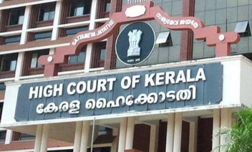 വാളയാർ കേസിൽ സി.ബി.ഐ അന്വേഷണം ആവശ്യപ്പെട്ടുള്ള ഹര്‍ജി ഇന്ന് പരിഗണിക്കും ; മാതാപിതാക്കളെ കാണാനായില്ല, കേന്ദ്ര സംഘം മടങ്ങി