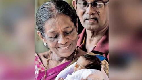 എഴുപത്തൊന്നാം വയസ്സിൽ ജന്മം നൽകിയ കുഞ്ഞും സുധർമ്മ ടീച്ചറെ വിട്ടു പോയി എഴുപത്തൊന്നാം വയസ്സിൽ ജന്മം നൽകിയ കുഞ്ഞും സുധർമ്മ ടീച്ചറെ വിട്ടു പോയി
