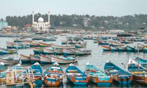 ട്രോളിംഗ് നിരോധനം തുടങ്ങി; ലംഘിച്ചാൽ കർശന നടപടി ട്രോളിംഗ് നിരോധനം തുടങ്ങി; ലംഘിച്ചാൽ കർശന നടപടി
