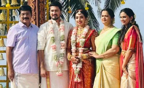 ഗായകൻ അരവിന്ദ് വേണുഗോപാൽ വിവാഹിതനായി