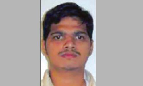തമിഴ്നാട് സ്വദേ­ശി­ സ്വി­മ്മിംഗ് പൂ­ളിൽ വീ­ണ്­ മരി­ച്ചു­