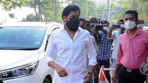 നടിയെ ആക്രമിച്ച കേസ് പരിഗണിക്കാൻ സെഷൻസ് കോടതിക്ക് അധികാരമില്ല; പ്രോസിക്യൂഷൻ നടിയെ ആക്രമിച്ച കേസ് പരിഗണിക്കാൻ സെഷൻസ് കോടതിക്ക് അധികാരമില്ല; പ്രോസിക്യൂഷൻ