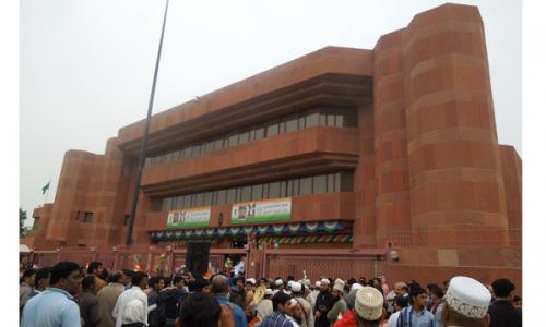 കുവൈത്ത് ഇമി­ഗ്രേ­ഷൻ വിഭാഗത്തിന്റെ സേ­വനം ഇന്ത്യൻ എംബസി­യിൽ തുടങ്ങി