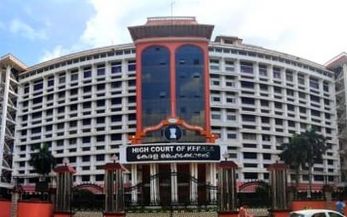 സവർക്കർ ചോദ്യപേപ്പർ കേസ്: അച്ചടക്ക നടപടിയുമായി സർക്കാരിന് മുന്നോട്ടുപോകാമെന്ന് ഹൈക്കോടതി