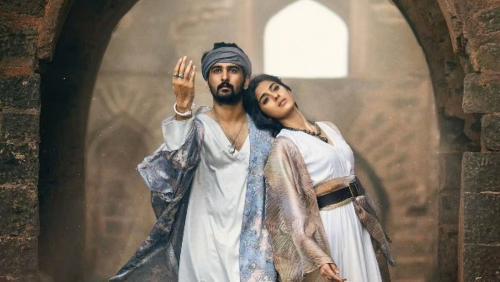 ഹാൽ' സിനിമ വിവാദം: സിനിമയുടെ ഏത് ഭാഗമാണ് അന്തസ്സിനെ മുറിവേൽപ്പിക്കുന്നതെന്ന് ഹൈക്കോടതി