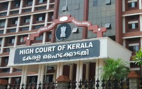 താനൂര്‍ ബോട്ടപകടത്തില്‍ സ്വമേധയാ കേസെടുത്ത് ഹൈക്കോടതി; സംഭവം ഞെട്ടിക്കുന്നത്