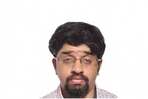 സീതാറാം യെച്ചൂരിയുടെ മകൻ കോവിഡ് ബാധിച്ച് മരിച്ചു സീതാറാം യെച്ചൂരിയുടെ മകൻ കോവിഡ് ബാധിച്ച് മരിച്ചു