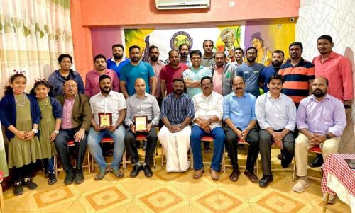 യാത്രയപ്പ് നൽകി യാത്രയപ്പ് നൽകി