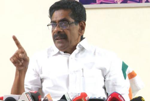 പൗരത്വ ബില്ല്: സർവകക്ഷി യോഗത്തിൽ കോൺഗ്രസ് പ്രതിനിധിയുണ്ടാകുമെന്ന് മുല്ലപ്പള്ളി പൗരത്വ ബില്ല്: സർവകക്ഷി യോഗത്തിൽ കോൺഗ്രസ് പ്രതിനിധിയുണ്ടാകുമെന്ന് മുല്ലപ്പള്ളി
