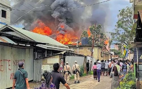 മണിപ്പൂരിൽ വീണ്ടും ചോരച്ചൊരിച്ചിൽ: രണ്ട് കുക്കി-സോ വനിതകൾ വെടിയേറ്റു കൊല്ലപ്പെട്ടു