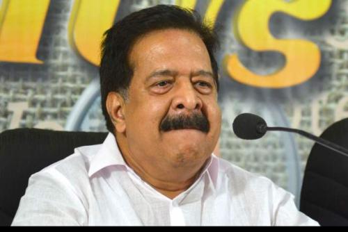 ഇ​തു​പോ​ലെ ക​ള്ളം പ​റ​യു​ന്ന ഒ​രു മു​ഖ്യ​മ​ന്ത്രി കേ​ര​ള​ ച​രി​ത്ര​ത്തിൽ‍ ഉ​ണ്ടാ​യി​ട്ടി​ല്ല