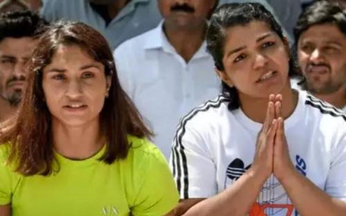 ബ്രിജ് ഭൂഷനെതിരായ പ്രതിഷേധത്തില് നിന്ന് പിന്മാറിസാക്ഷി മാലിക് ബ്രിജ് ഭൂഷനെതിരായ പ്രതിഷേധത്തില് നിന്ന് പിന്മാറിസാക്ഷി മാലിക്