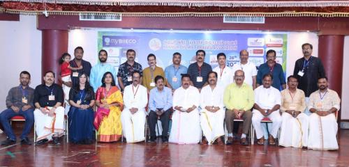 കണ്ണൂർ ജില്ല പ്രവാസി അസോസിയേഷന്റെ ഓണാഘോഷ പരിപാടി ഓണ നിലാവ് 2024 ശ്രദ്ധേയമായി കണ്ണൂർ ജില്ല പ്രവാസി അസോസിയേഷന്റെ ഓണാഘോഷ പരിപാടി ഓണ നിലാവ് 2024 ശ്രദ്ധേയമായി