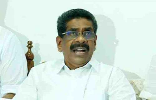 തരൂരിനു കോൺ‍ഗ്രസിനെ അറിയില്ല, ചരിത്രം പഠിക്കട്ടെയെന്ന് മുല്ലപ്പള്ളി