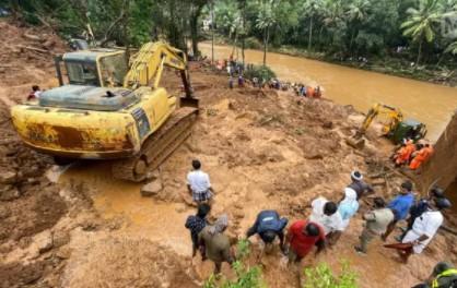 സംസ്ഥാനത്ത് മഴക്കെടുതിയിൽ മരണം 23 ആയി സംസ്ഥാനത്ത് മഴക്കെടുതിയിൽ മരണം 23 ആയി