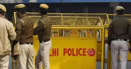 രാഹുല് ഗാന്ധിയുടെ ഓഫീസ് ആക്രമിച്ച സംഭവം; ഡല്ഹിയിലും യൂത്ത് കോണ്ഗ്രസ് പ്രതിഷേധം രാഹുല് ഗാന്ധിയുടെ ഓഫീസ് ആക്രമിച്ച സംഭവം; ഡല്ഹിയിലും യൂത്ത് കോണ്ഗ്രസ് പ്രതിഷേധം