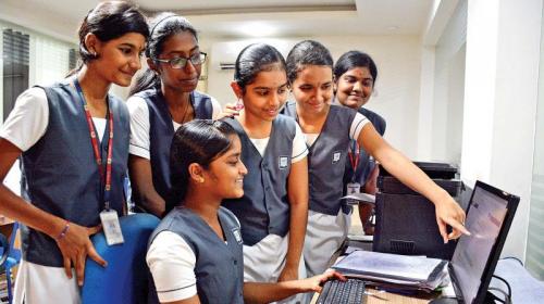 എസ്എസ്എൽസി, പ്ലസ് ടു പരീക്ഷാഫലങ്ങൾ ഈ മാസം അവസാനം      