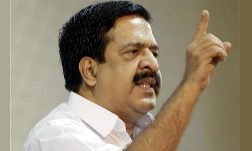 മാധ്യമപ്രവര്‍ത്തകരെ മുഖ്യമന്ത്രി ഇറക്കിവിട്ടതിനെതിരെ പ്രതിപക്ഷ നേതാവ്