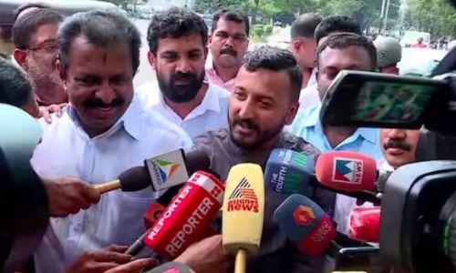 പൊലീസ് മര്‍ദനം അഴിച്ചുവിട്ടു, പോരാട്ടത്തില്‍ നിന്ന് പിന്നോട്ടില്ല’; രാഹുല്‍ മാങ്കൂട്ടത്തില്‍