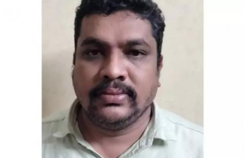 കണ്ണൂർ ജില്ലാ ട്രഷറിയിലെ സാമ്പത്തിക തട്ടിപ്പ്; സീനിയർ ക്ലർക്ക് അറസ്റ്റിൽ കണ്ണൂർ ജില്ലാ ട്രഷറിയിലെ സാമ്പത്തിക തട്ടിപ്പ്; സീനിയർ ക്ലർക്ക് അറസ്റ്റിൽ