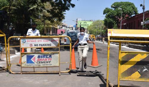 കേരളത്തിലെ കോവിഡ് വ്യാപനം: കര്‍ണാടക അതിര്‍ത്തികൾ വീണ്ടും അടയ്ക്കുന്നു