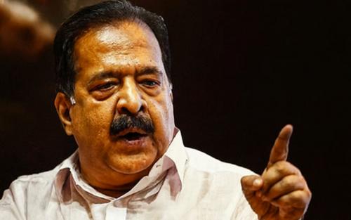 സിഎംആർഎൽ എക്സാലോജിക് സാമ്പത്തിക ഇടപാട്: പിണറായിക്കെതിരെ എഫ്ഐആർ രജിസ്റ്റർ ചെയ്യുമെന്ന് ആഭ്യന്തരമന്ത്രി രമേശ് ചെന്നിത്തല