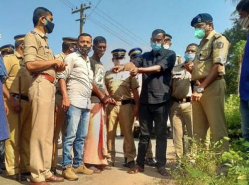 പാലക്കാട്ടെ ദുരഭിമാനക്കൊല: കുത്താനുപയോഗിച്ച ആയുധം കണ്ടെടുത്തു