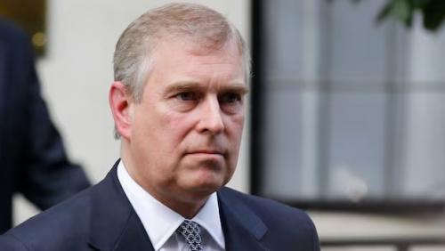 ലൈംഗിക കുറ്റവാളിയുമായുള്ള ബന്ധം: ബ്രിട്ടനിലെ ആൻഡ്രൂ രാജകുമാരന്റെ സ്ഥാനപ്പേര് എടുത്തുകളഞ്ഞു; കൊട്ടാര വസതിയിൽ നിന്നും പുറത്താക്കി ലൈംഗിക കുറ്റവാളിയുമായുള്ള ബന്ധം: ബ്രിട്ടനിലെ ആൻഡ്രൂ രാജകുമാരന്റെ സ്ഥാനപ്പേര് എടുത്തുകളഞ്ഞു; കൊട്ടാര വസതിയിൽ നിന്നും പുറത്താക്കി