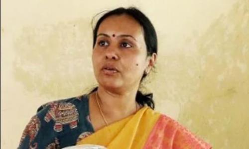 ഡോക്ടറുടെ കുറിപ്പടിയില്ലാതെ ആന്റിബയോട്ടിക് നൽ‍കുന്ന ഫാർ‍മസികളുടെ ലൈസൻസ് റദ്ദാക്കും