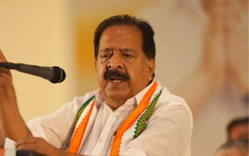 കെപിസിസി അധ്യക്ഷൻ ആരാകും? രാഹുലിനെയും പ്രിയങ്കയെയും നേരിട്ടുകണ്ട് രമേശ് ചെന്നിത്തല