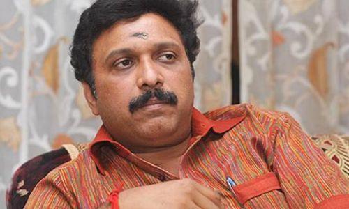 ബഹളമുണ്ടാക്കിയിട്ട് കാര്യമില്ല, കോടതിയിൽ പോയി അനുമതി വാങ്ങണം’; റോബിൻ ബസിനെതിരെ കെ ബി ഗണേഷ് കുമാർ ബഹളമുണ്ടാക്കിയിട്ട് കാര്യമില്ല, കോടതിയിൽ പോയി അനുമതി വാങ്ങണം’; റോബിൻ ബസിനെതിരെ കെ ബി ഗണേഷ് കുമാർ