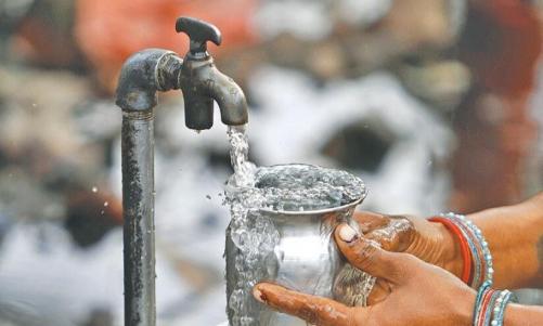 ഞെട്ടിക്കുന്ന റിപ്പോർട്ട്: മധ്യപ്രദേശിലെ സർക്കാർ ആശുപത്രികളിൽ വിതരണം ചെയ്യുന്നത് മലിനജലം