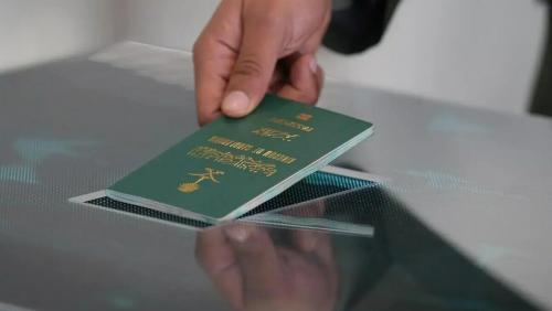 സൗദി എയർപ്പോർട്ടുകളിൽ ‘സ്മാർട്ട് പാസ്’ ഉടൻ