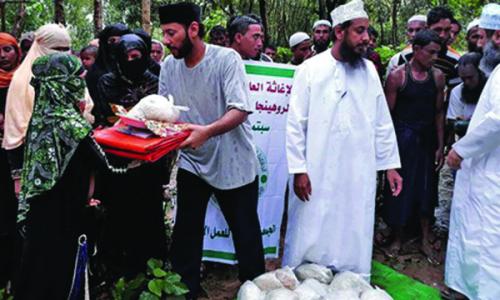 റോ­ഹി­ങ്ക്യൻ അഭയാ­ർ‍­ത്ഥി­കൾ‍­ക്ക് സഹാ­യവു­മാ­യി­ ഒമാ­ൻ