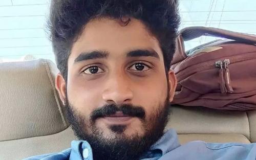 മലയാളി യുവാവ് ഖത്തറില് ഹൃദയാഘാതം മൂലം മരിച്ചു മലയാളി യുവാവ് ഖത്തറില് ഹൃദയാഘാതം മൂലം മരിച്ചു