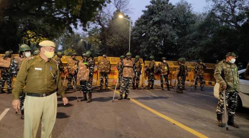 ഡ​ൽ​ഹി​യി​ൽ ഇ​സ്ര​യേ​ൽ എം​ബ​സി​ക്കു സ​മീ​പം സ്ഫോ​ട​നം