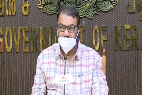 പ്ലസ് വൺ പ്രവേശനം; ഏഴ് ജില്ലകളിൽ പ്ലസ് വൺ സീറ്റുകൾ കൂട്ടും പ്ലസ് വൺ പ്രവേശനം; ഏഴ് ജില്ലകളിൽ പ്ലസ് വൺ സീറ്റുകൾ കൂട്ടും